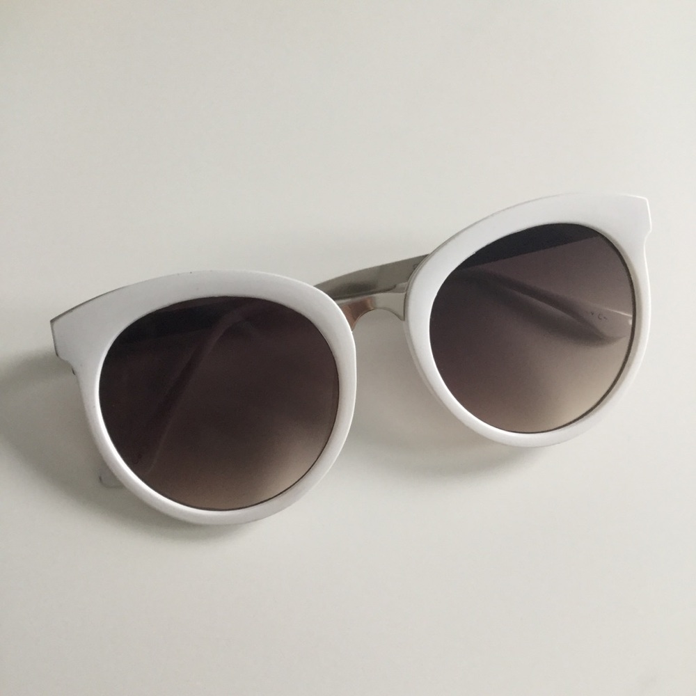 Pretty White Sunglasses
